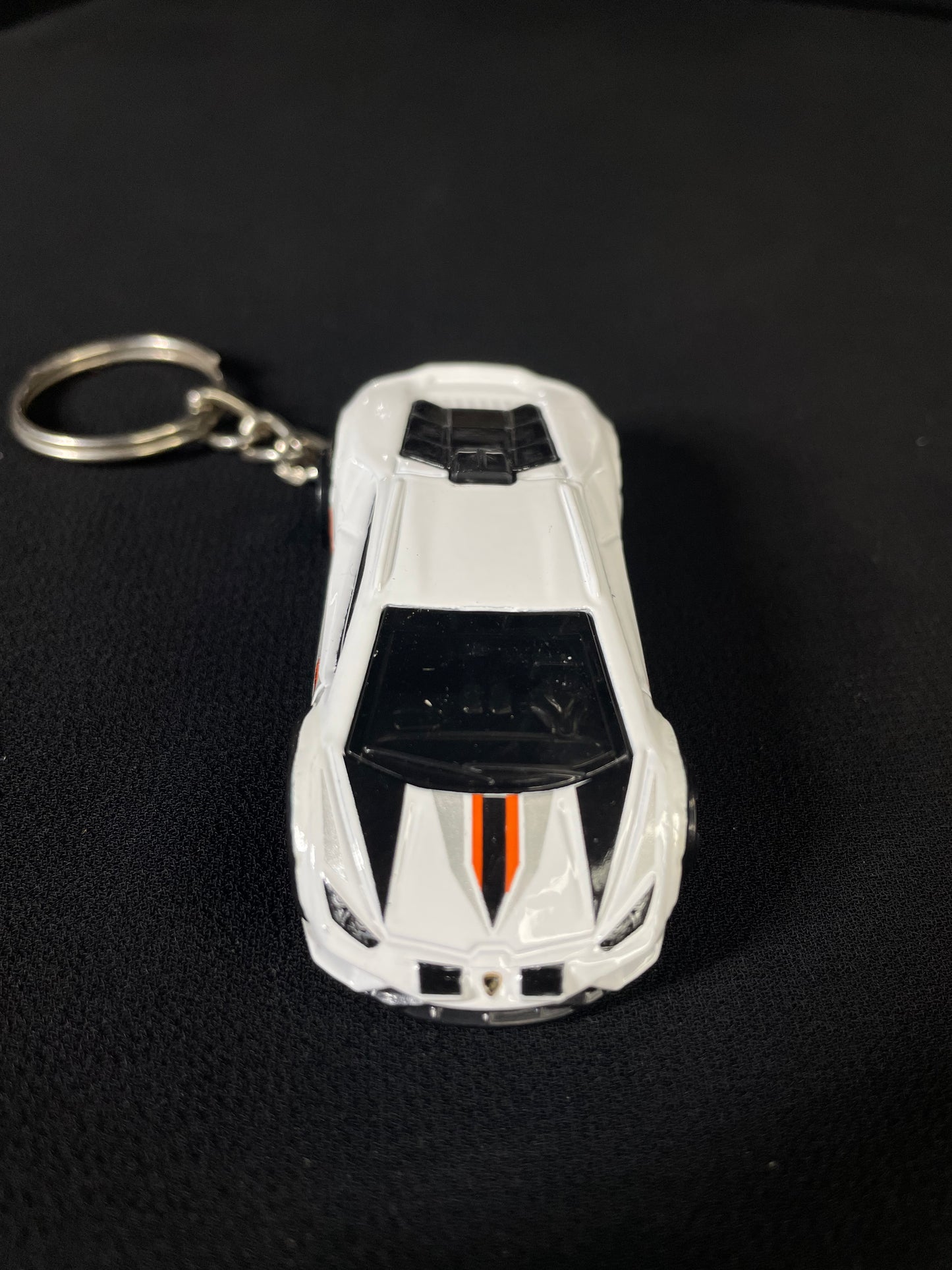 Lamborghini Huracán Sterrato | Hotwheels Keychain