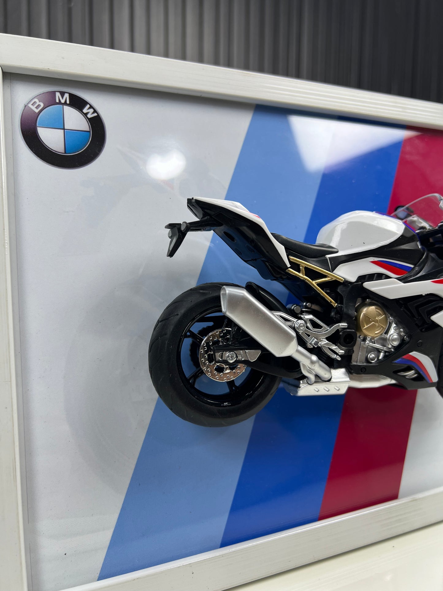 BMW S1000 RR | Bike Scale 1:12 | 3D Diecast Frame | Bikes Wall Art