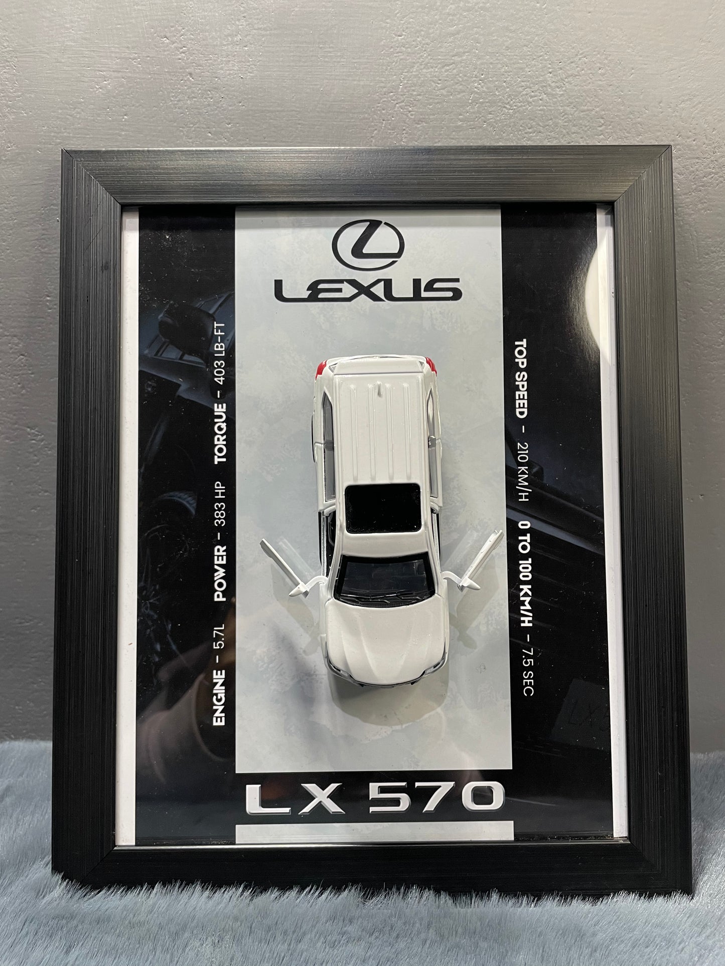 Lexus LX570 | Kinsmart Licensed Model - Car Scale 1:36 | 3D Diecast Frame | Cars Wall Art