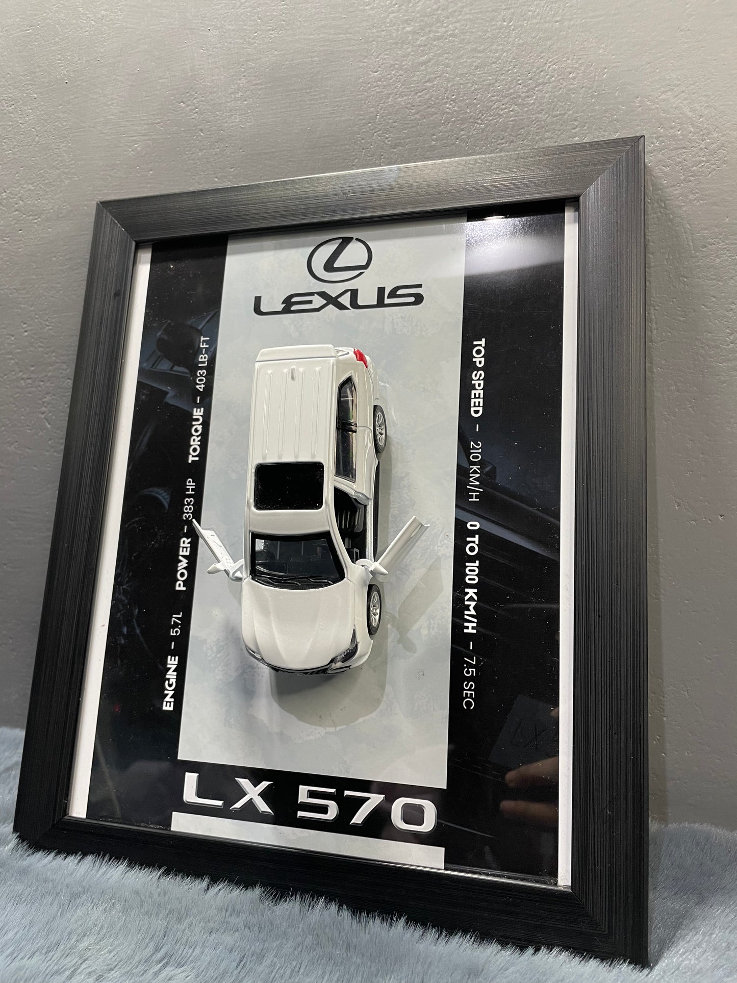 Lexus LX570 | Kinsmart Licensed Model - Car Scale 1:36 | 3D Diecast Frame | Cars Wall Art