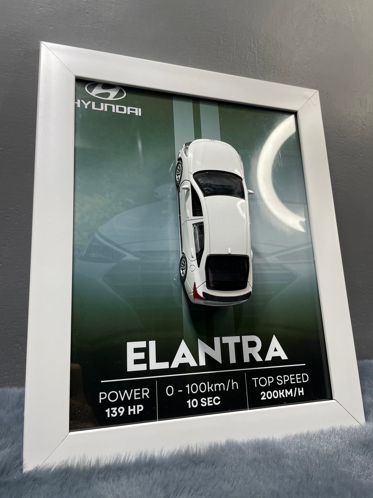 Hyundai Elantra | Kinsmart Official Licensed Model - Car Scale 1:36 | 3D Diecast Frame | Cars Wall Art