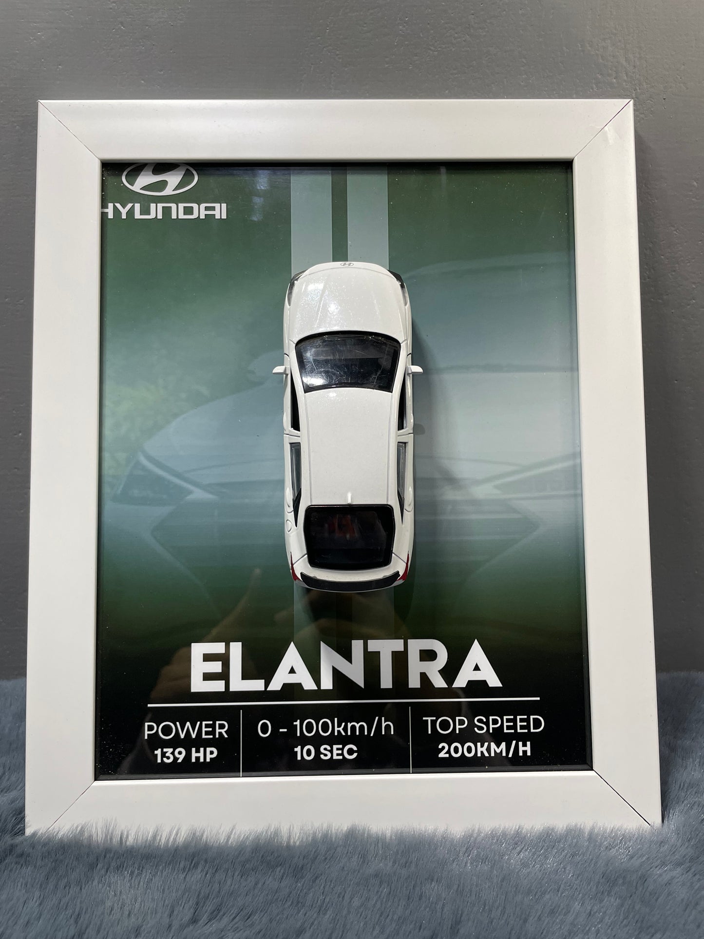 Hyundai Elantra | Kinsmart Official Licensed Model - Car Scale 1:36 | 3D Diecast Frame | Cars Wall Art