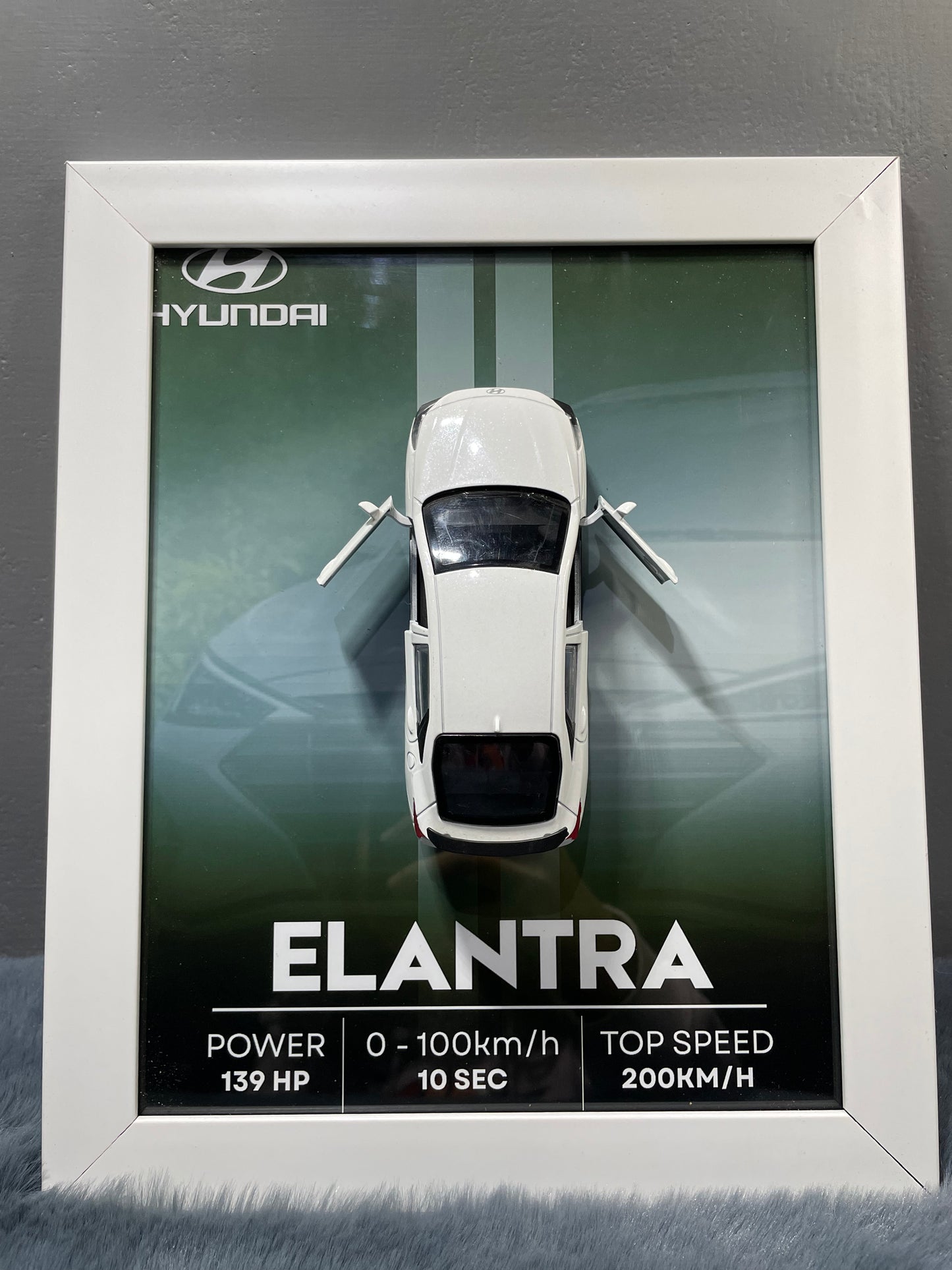 Hyundai Elantra | Kinsmart Official Licensed Model - Car Scale 1:36 | 3D Diecast Frame | Cars Wall Art