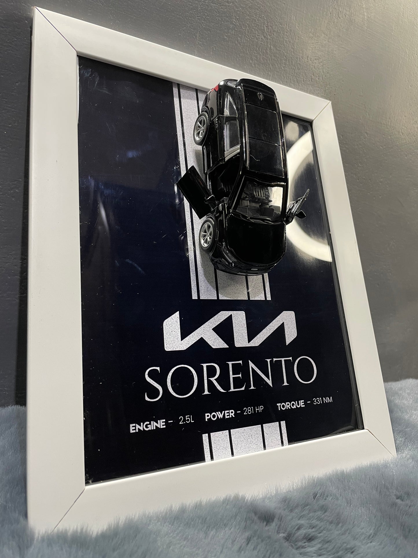 Kia Sorento | Kinsmart Licensed Model - Car Scale 1:36 | 3D Diecast Frame | Cars Wall Art