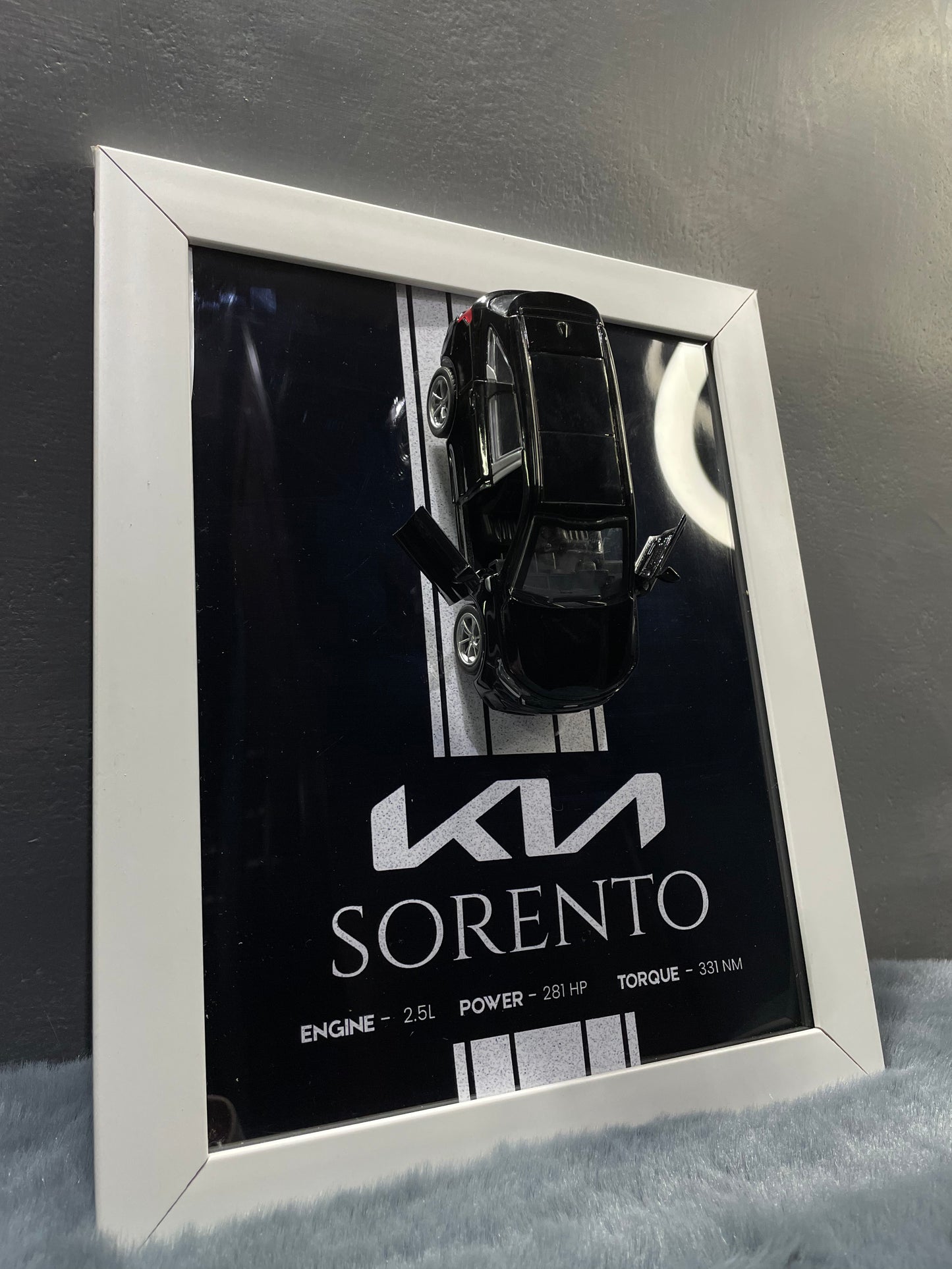 Kia Sorento | Kinsmart Licensed Model - Car Scale 1:36 | 3D Diecast Frame | Cars Wall Art