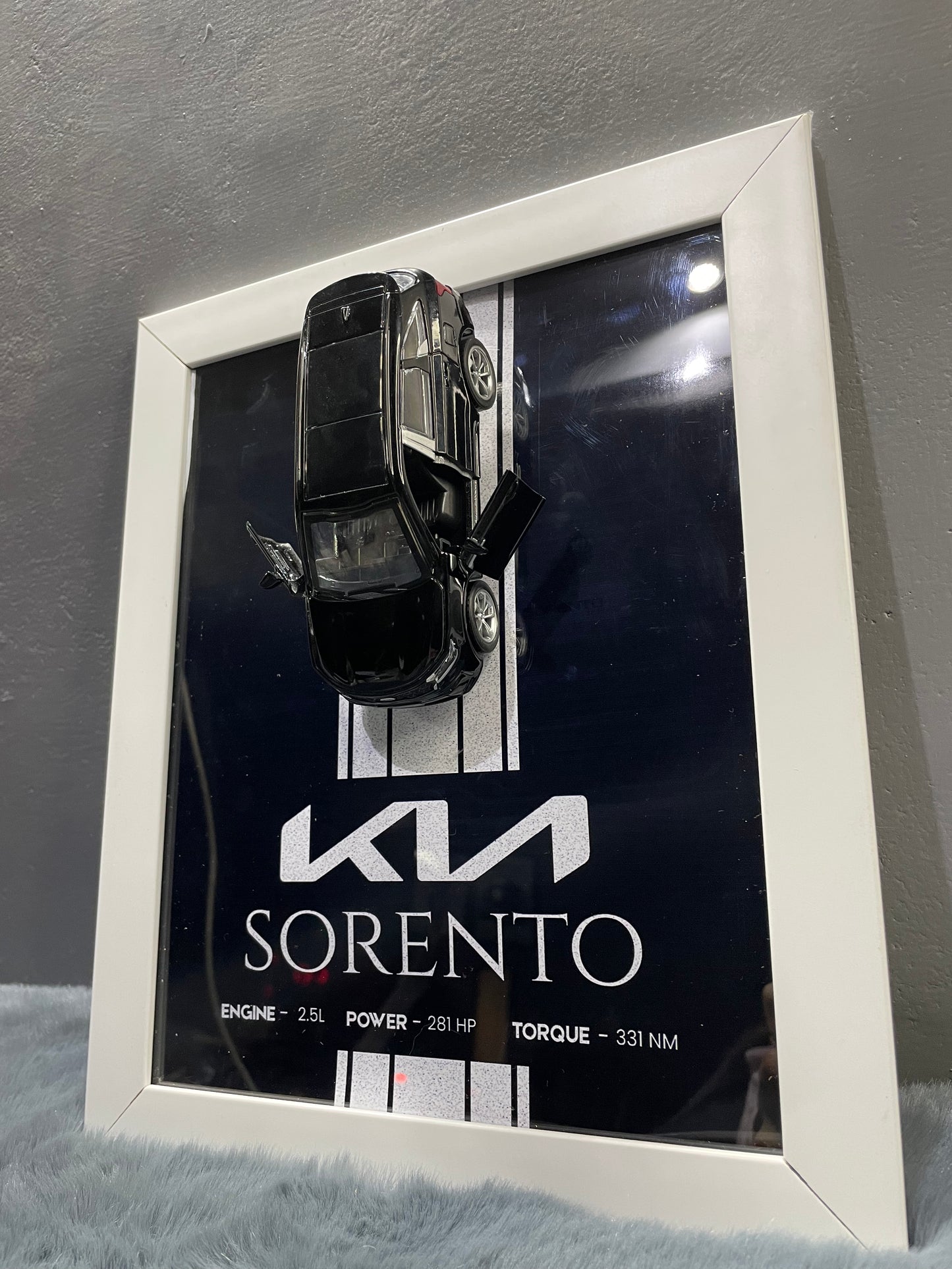 Kia Sorento | Kinsmart Licensed Model - Car Scale 1:36 | 3D Diecast Frame | Cars Wall Art