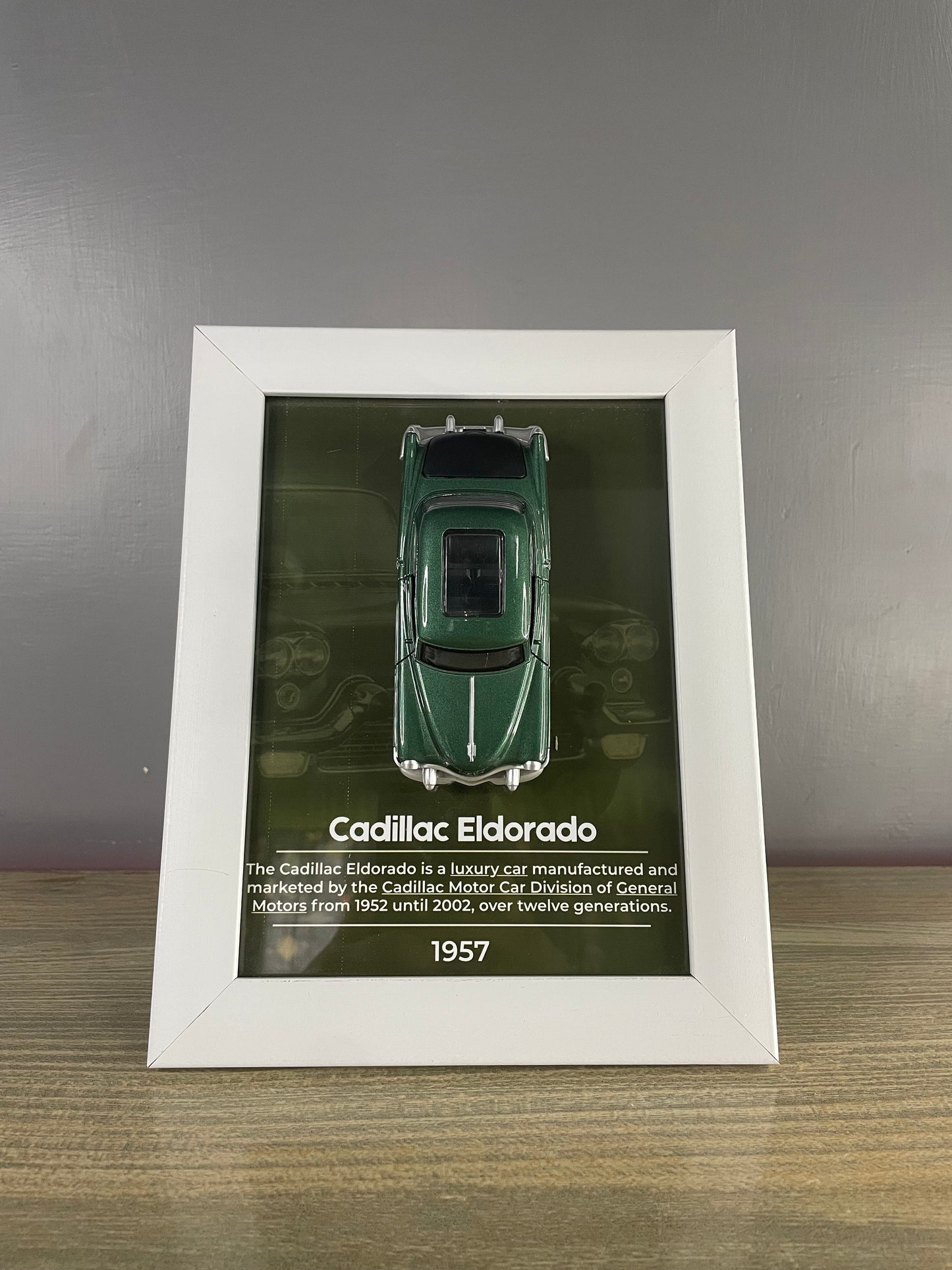 Cadillac Eldorado - Car Scale 1:36 | 3D Diecast Frame | Cars Wall Art