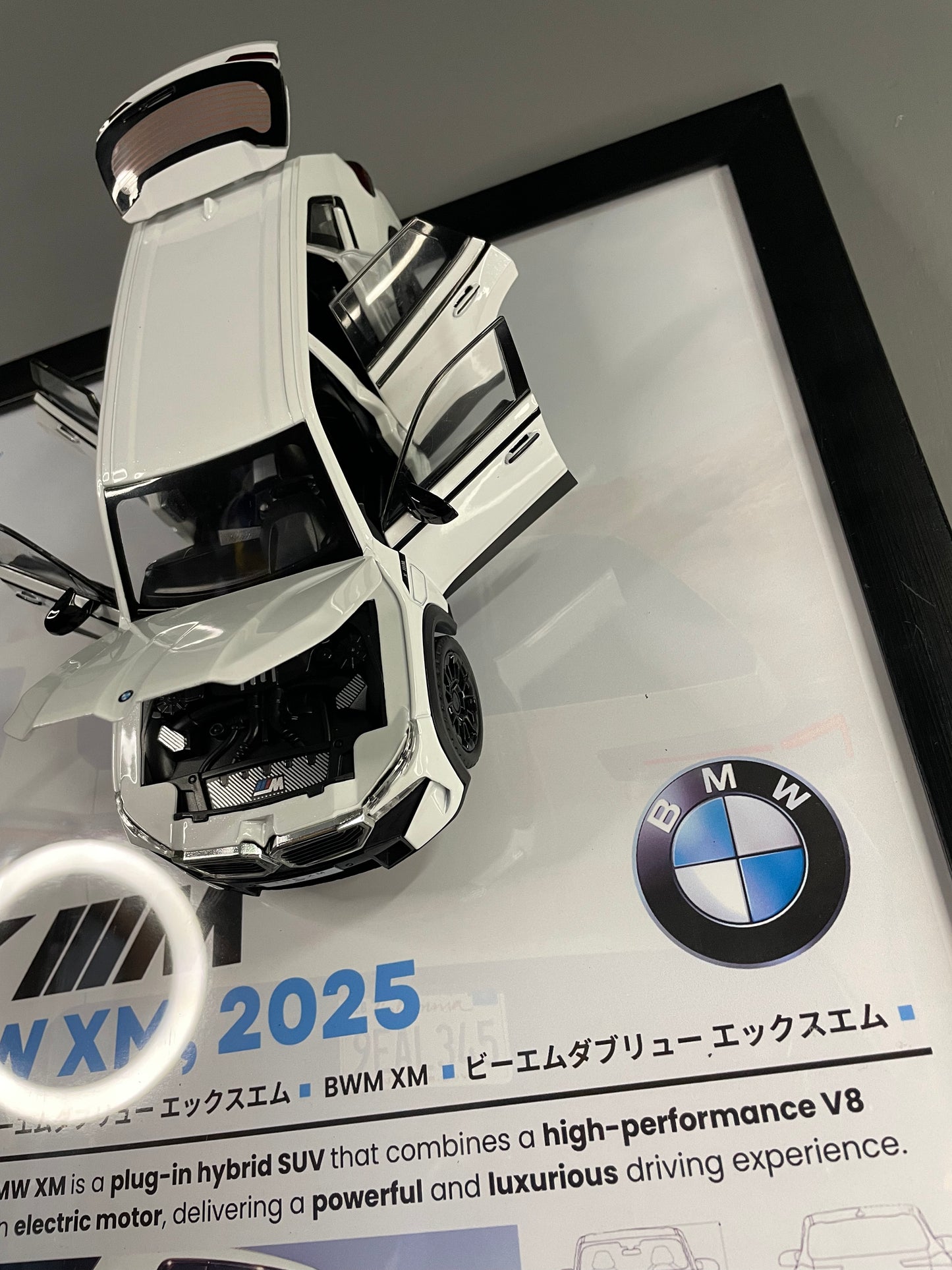 BMW XM | Car Scale 1:24 | 3D Diecast Frame | Cars Wall Art