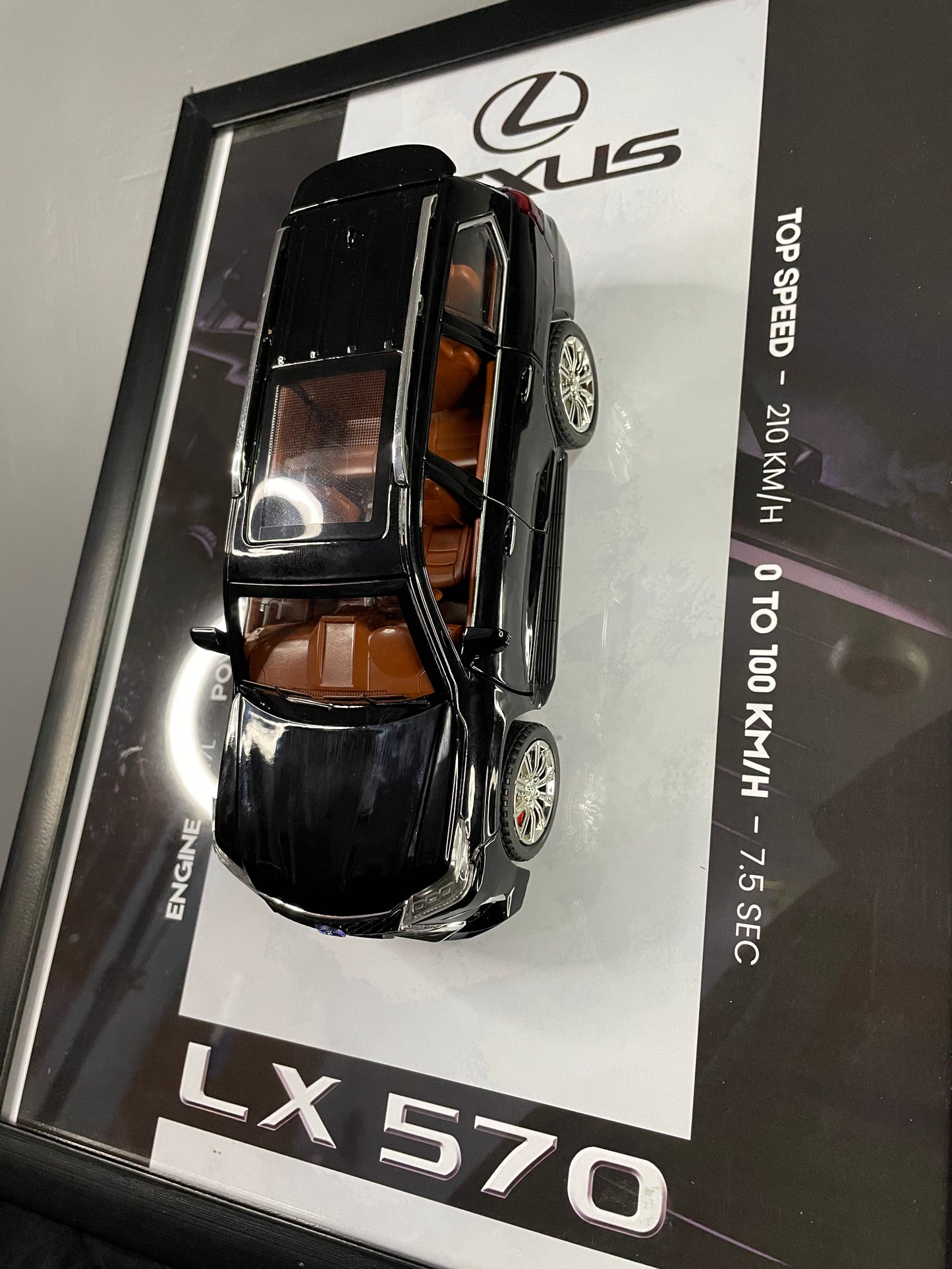 Lexus LX 570 | Car Scale 1:24 | 3D Diecast Frame | Cars Wall Art