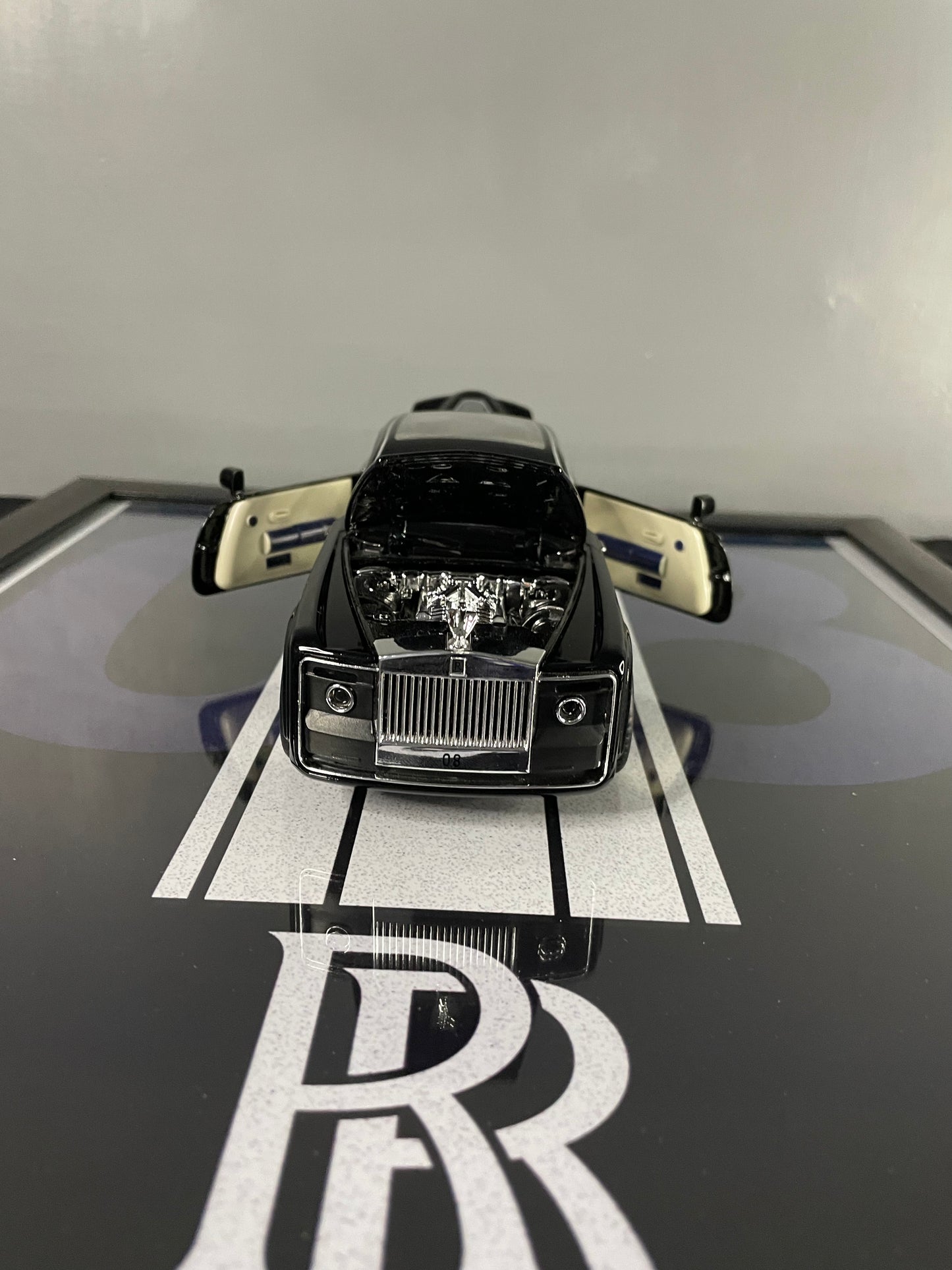 Rolls-Royce Sweptail | Car Scale 1:24 | 3D Diecast Frame | Cars Wall Art