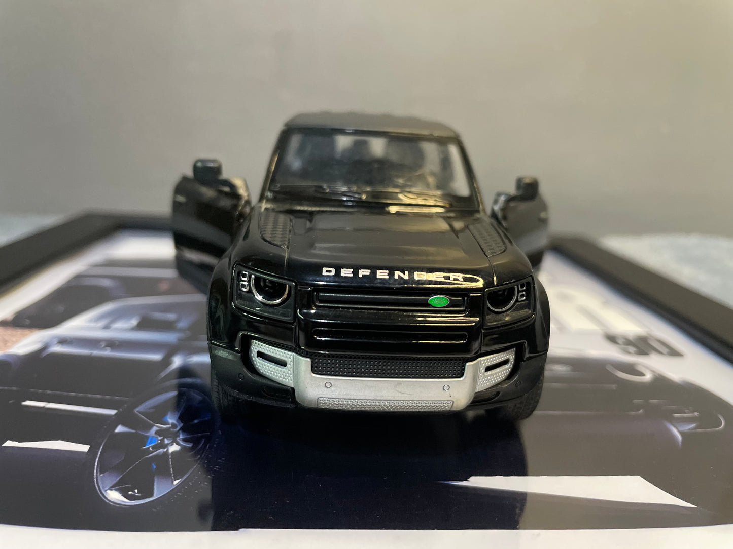 Range Rover Defender | Car Scale 1:36 | Kinsmart Licensed Model |3D Diecast Frame | Cars Wall Art
