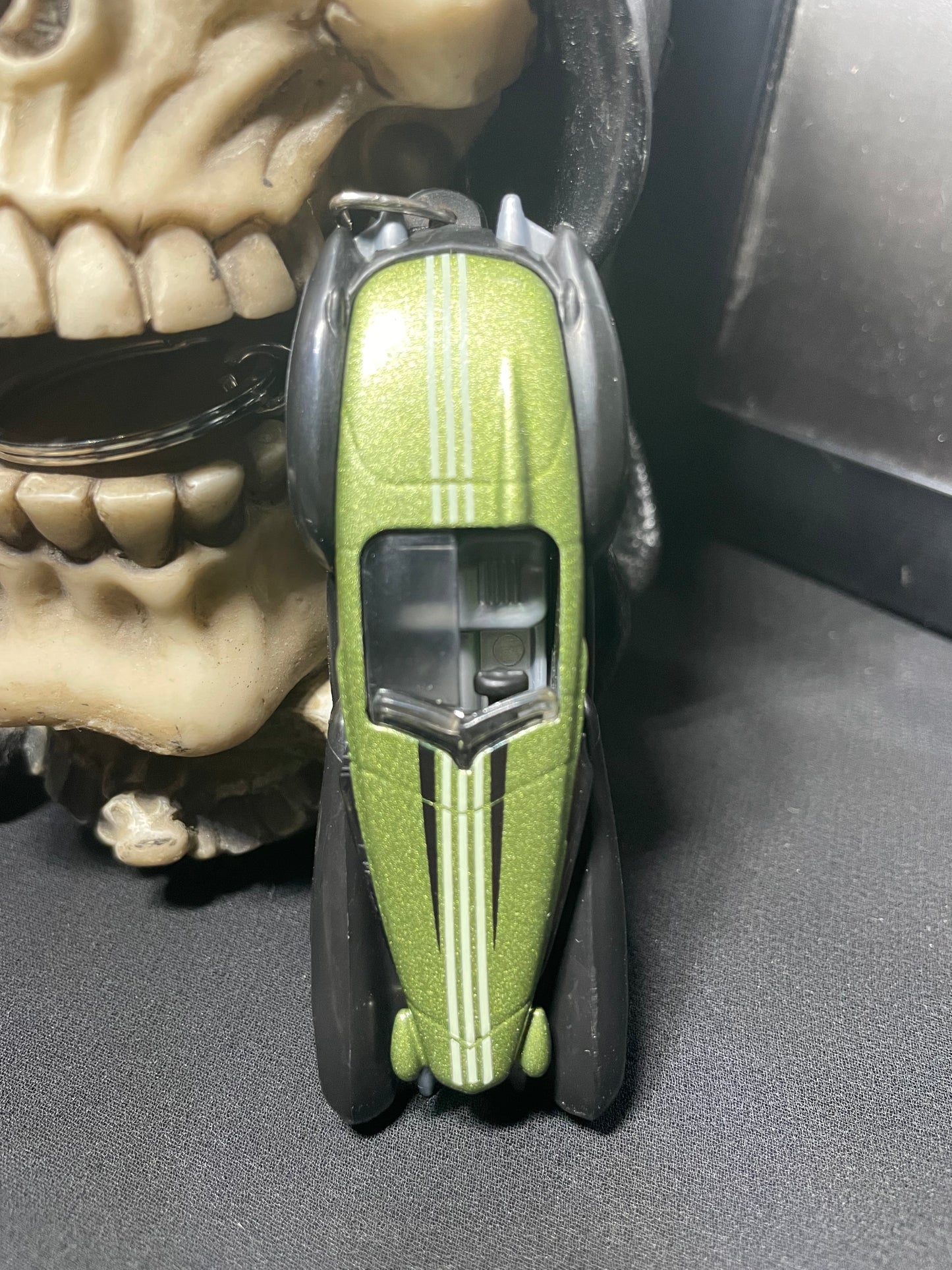 Cadillac Fleetwood | Hotwheels Keychain
