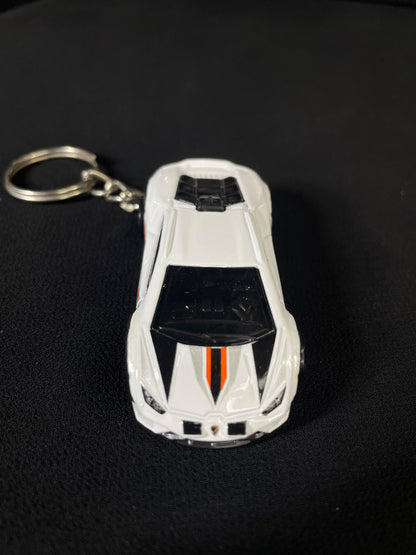 Lamborghini Huracán Sterrato | Hotwheels Keychain
