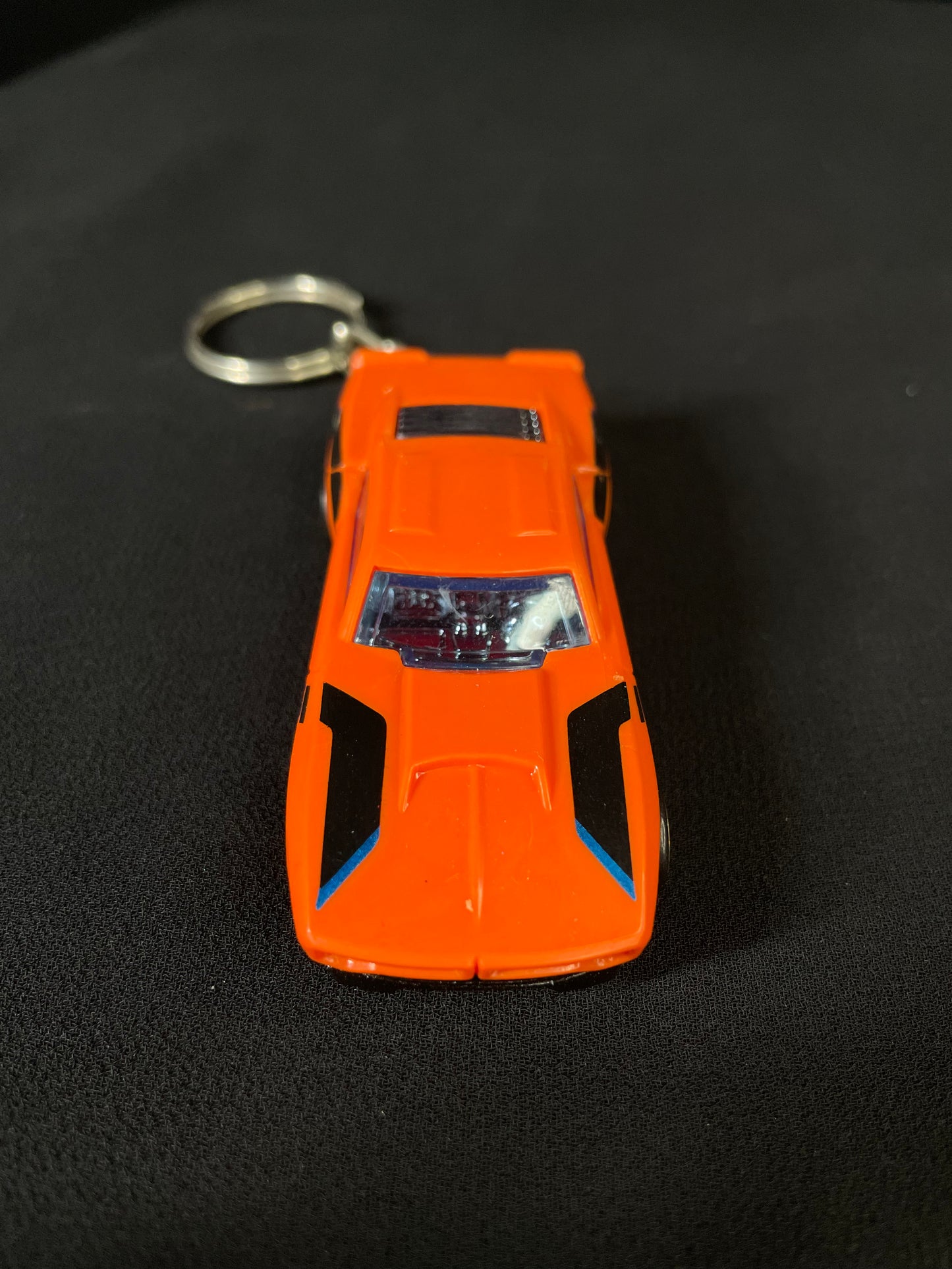 Ravenger S/T | Hotwheels Keychain